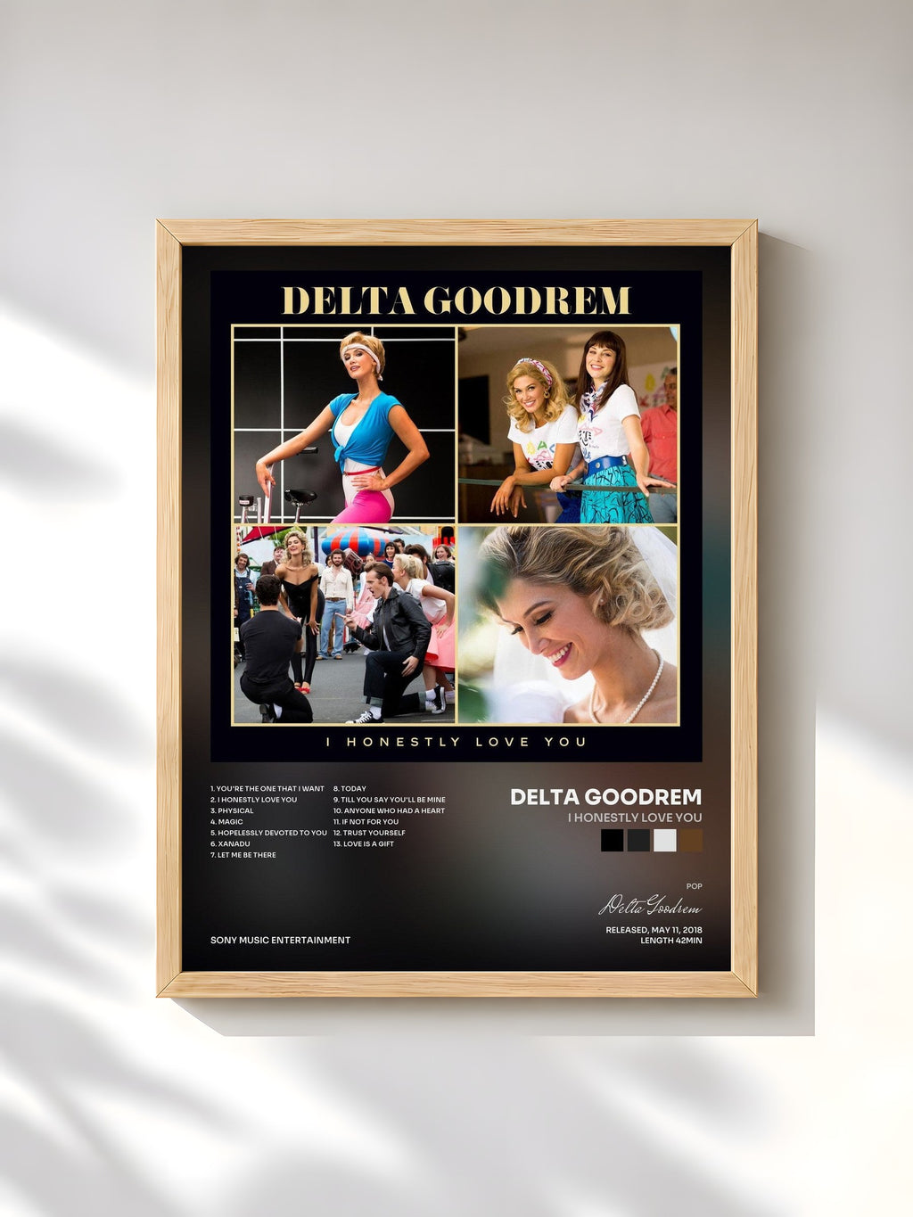 #bois Tableau de l'album I Honestly Love You de Delta Goodrem, cadre en bois brut, imprimé et encadré en France