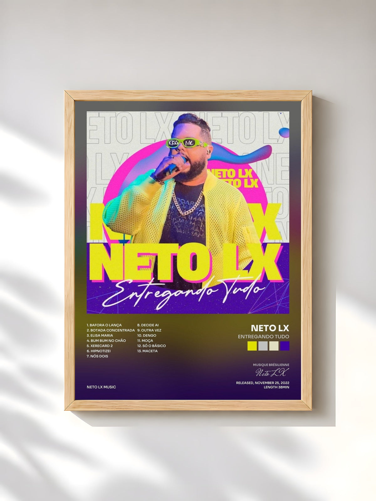 #bois Tableau de l'album Entregando Tudo de Neto LX, cadre en bois brut, imprimé et encadré en France
