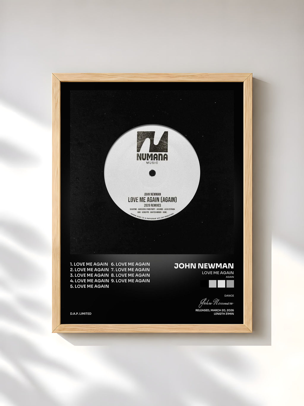 #bois Tableau de l'album Love Me Again (Again) 2026 Remixes de John Newman, cadre en bois brut, imprimé et encadré en France