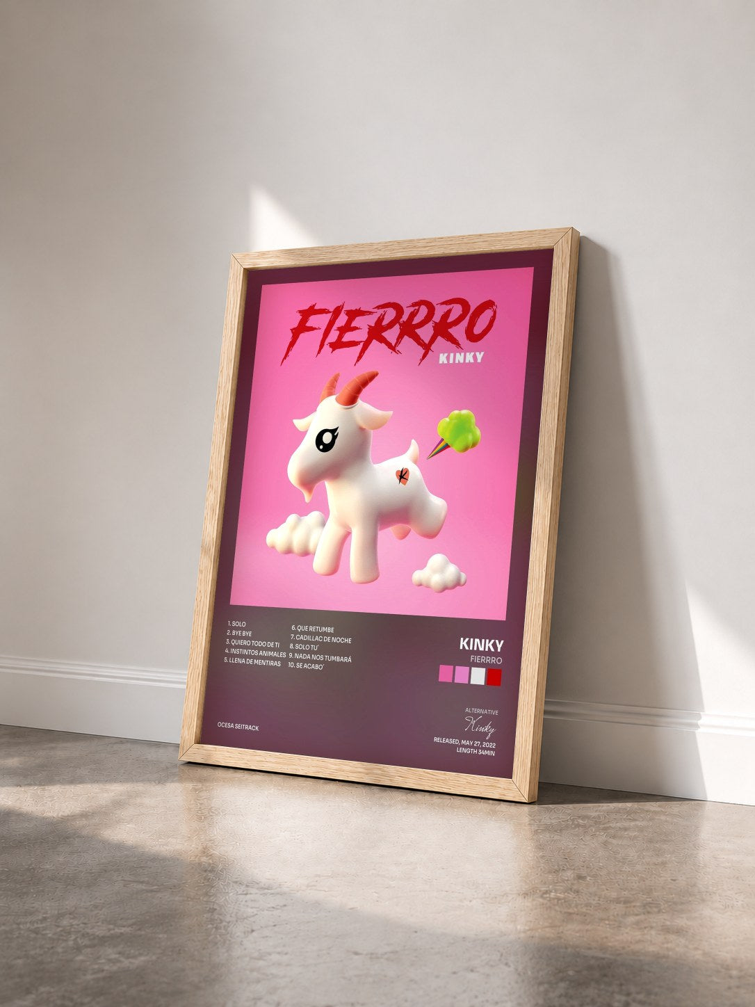 #bois Tableau de l'album Fierrro de Kinky vu de trois quarts, cadre en bois brut