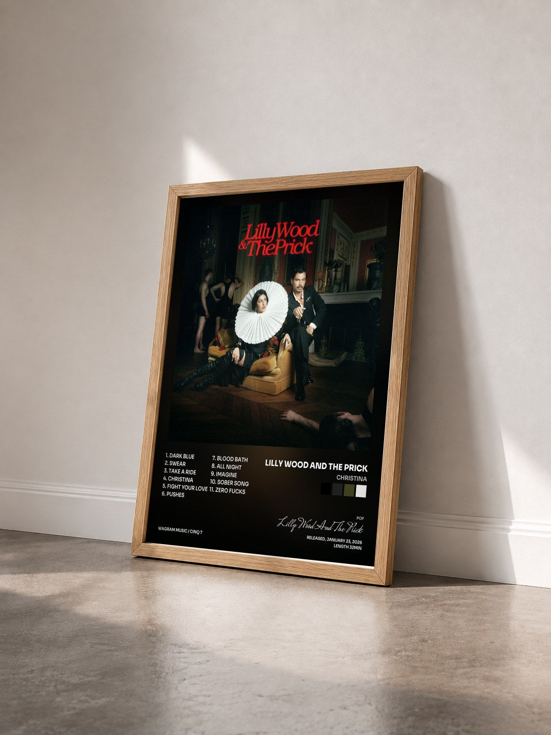 #bois Tableau de l'album Christina de Lilly Wood And The Prick vu de trois quarts, cadre en bois brut