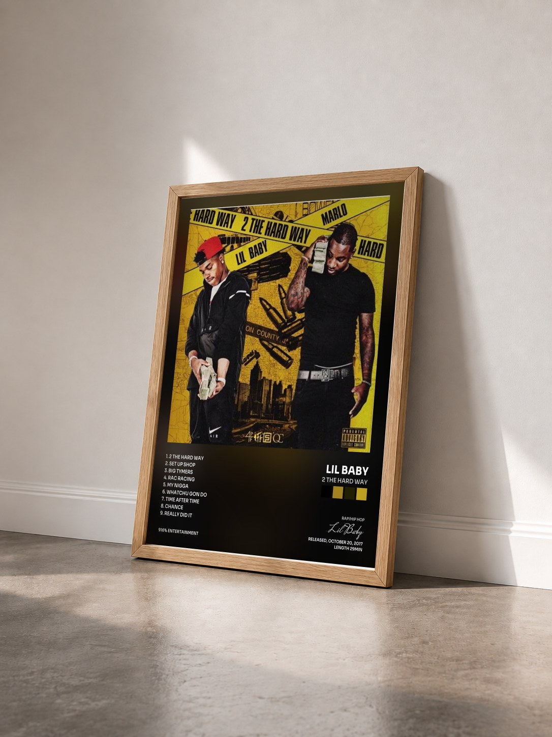 #bois Tableau de l'album 2 The Hard Way de Lil Baby vu de trois quarts, cadre en bois brut