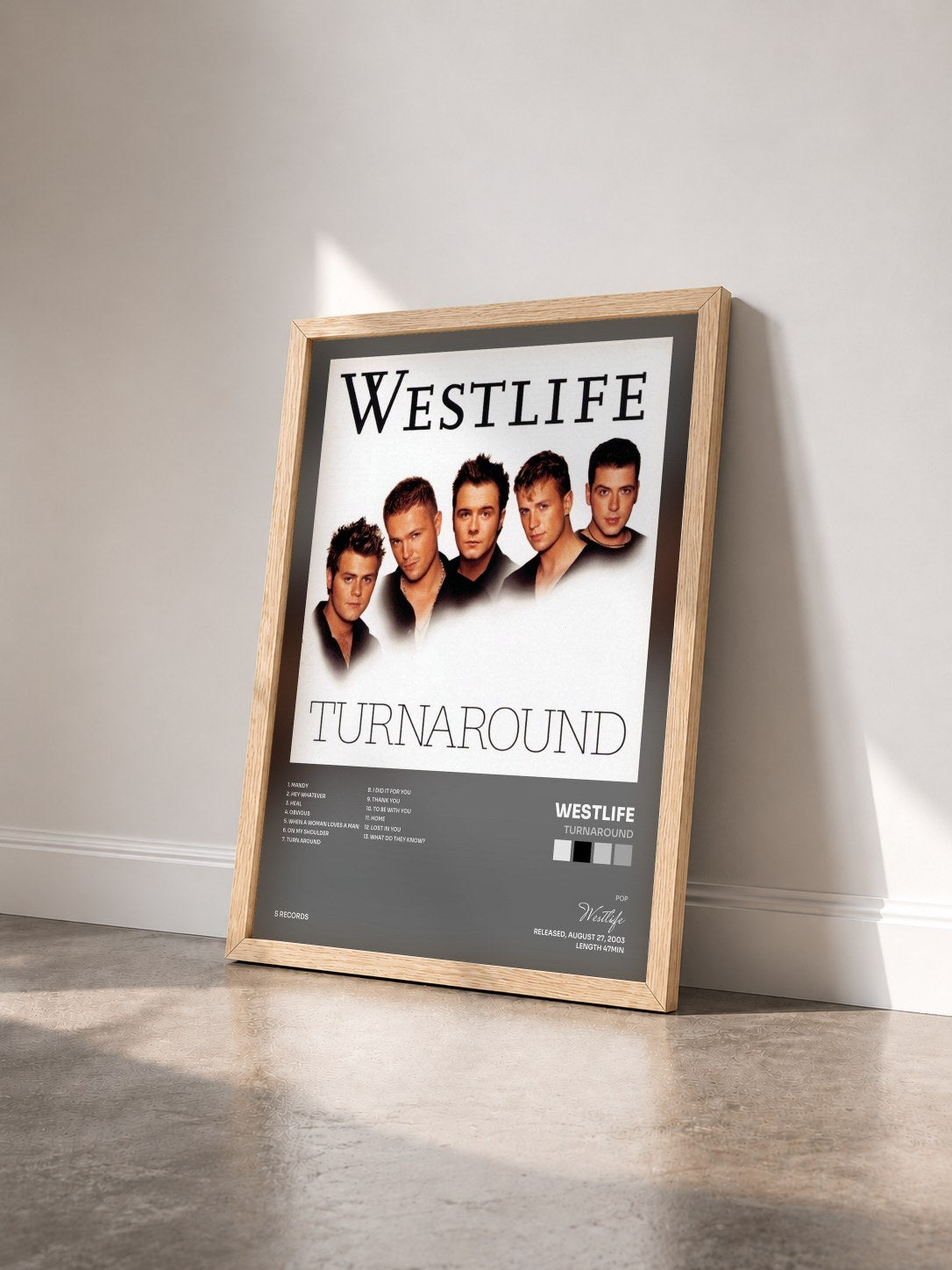 #bois Tableau de l'album Turnaround de Westlife vu de trois quarts, cadre en bois brut