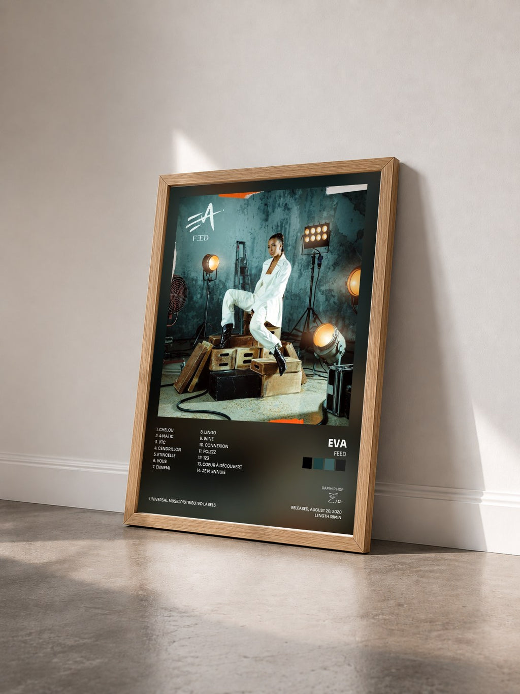 #bois Tableau de l'album Feed de Eva vu de trois quarts, cadre en bois brut