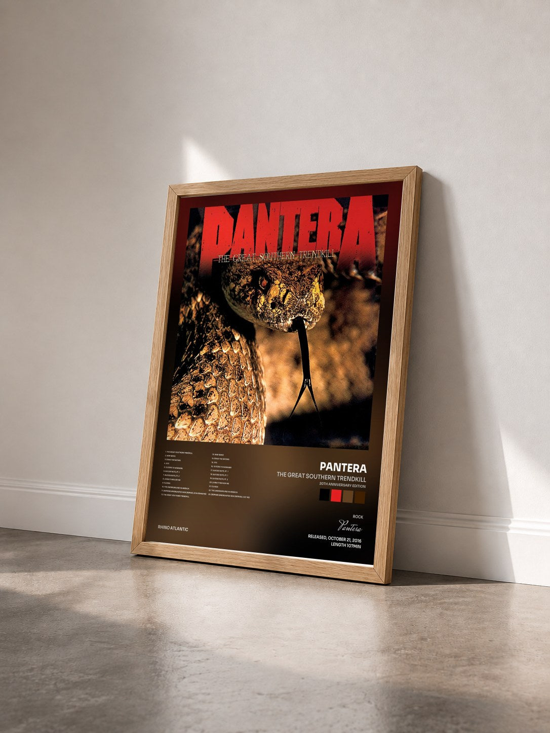 #bois Tableau de l'album The Great Southern Trendkill (20th Anniversary Edition) de Pantera vu de trois quarts, cadre en bois brut