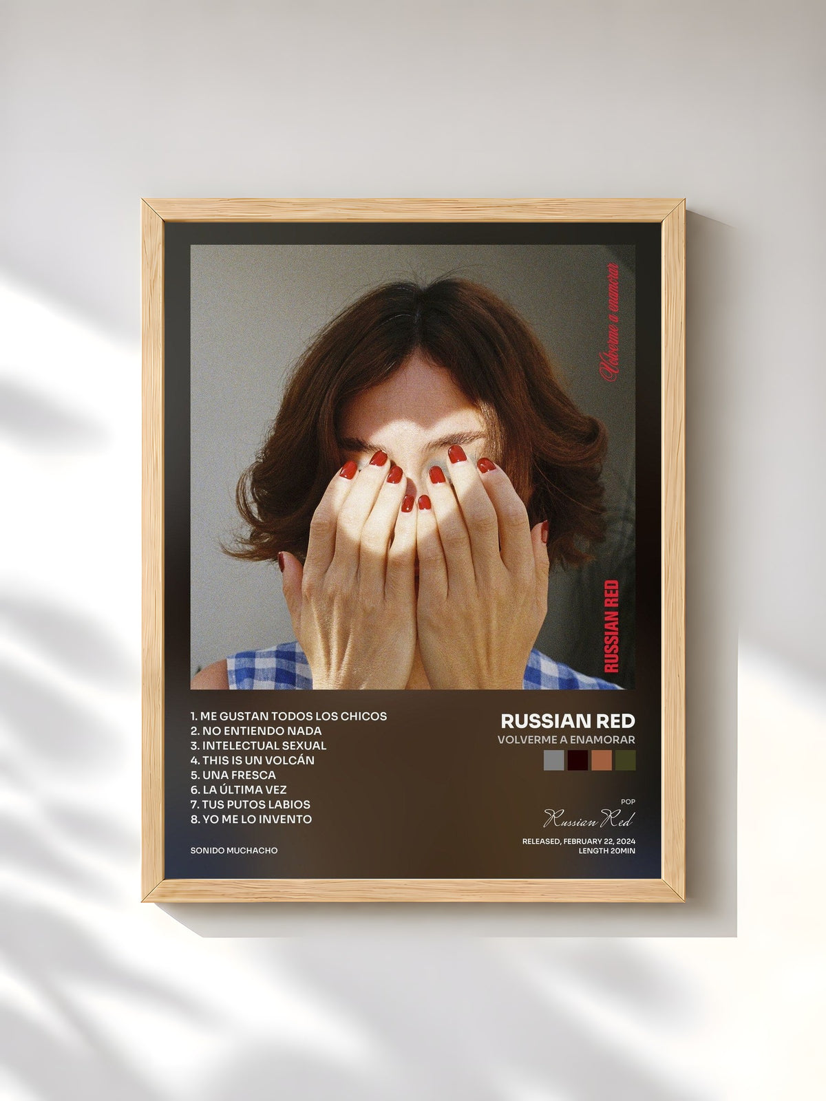 #bois Tableau de l'album Volverme a enamorar de Russian Red, cadre en bois brut, imprimé et encadré en France