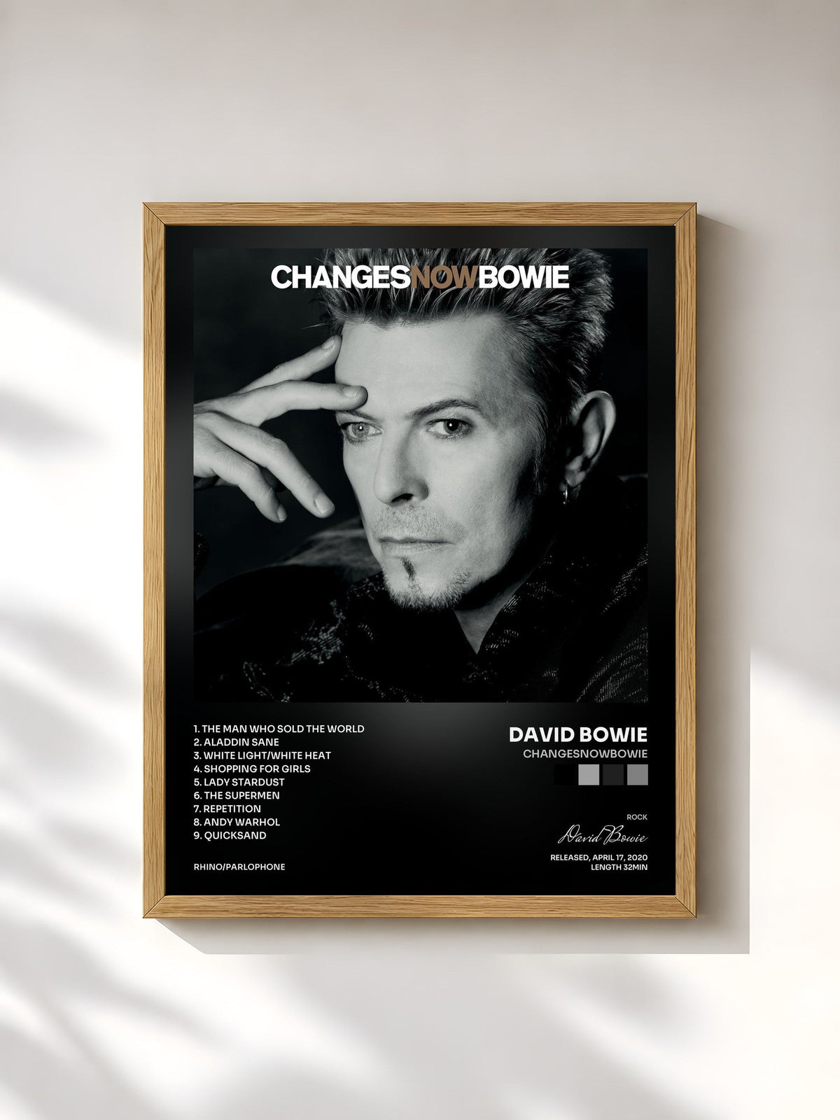 #bois Tableau de l'album ChangesNowBowie de David Bowie, cadre en bois brut, imprimé et encadré en France