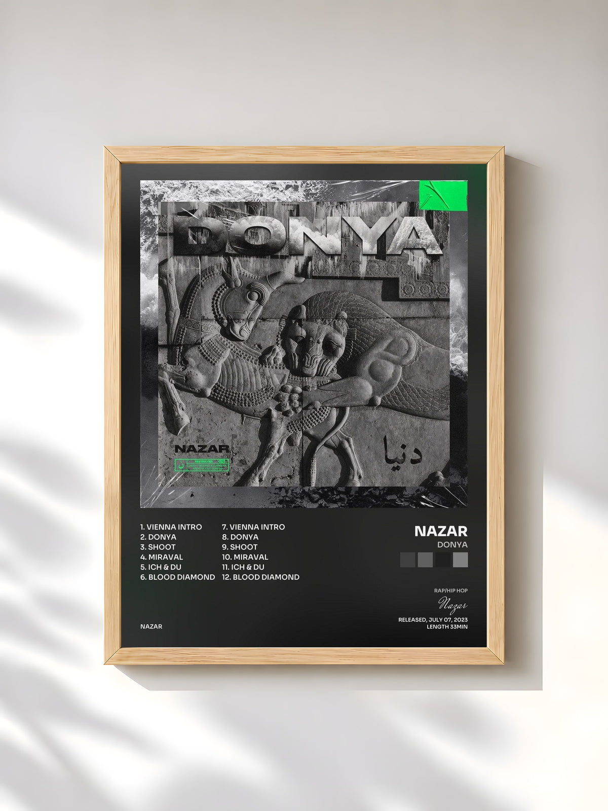 #bois Tableau de l'album DONYA de Nazar, cadre en bois brut, imprimé et encadré en France
