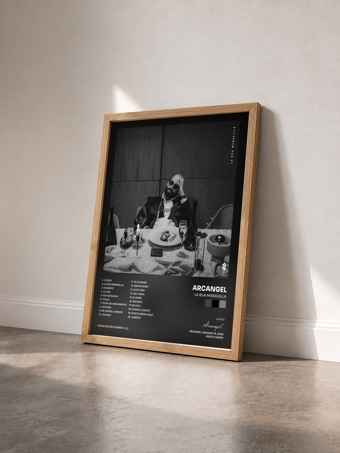 #bois Tableau de l'album LA 8VA MARAVILLA de Arcangel vu de trois quarts, cadre en bois brut