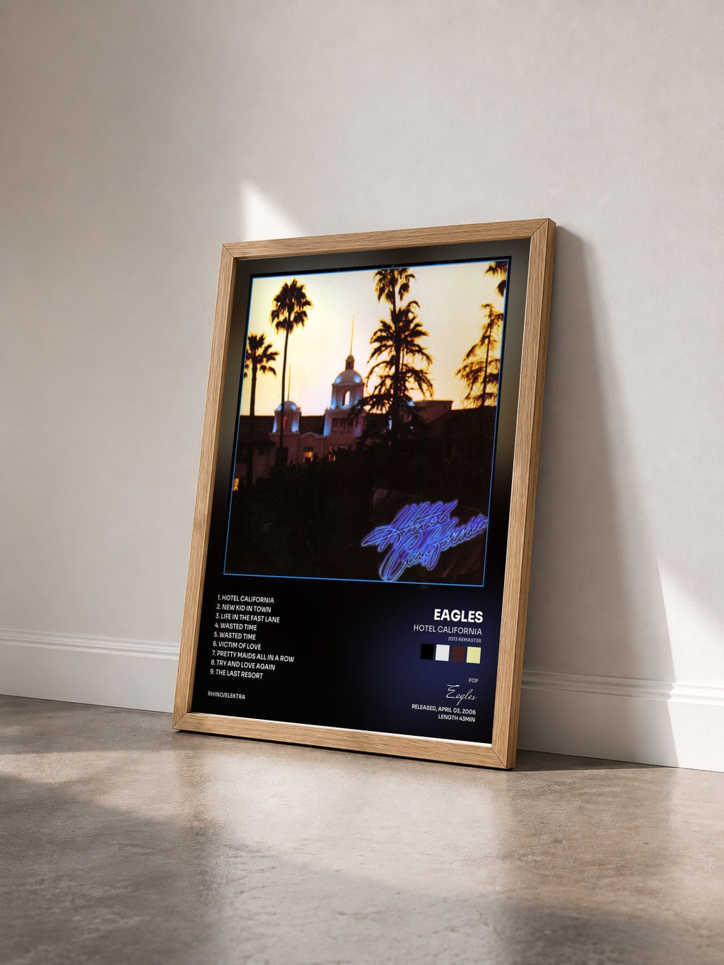 #bois Tableau de l'album Hotel California (2013 Remaster) de Eagles vu de trois quarts, cadre en bois brut