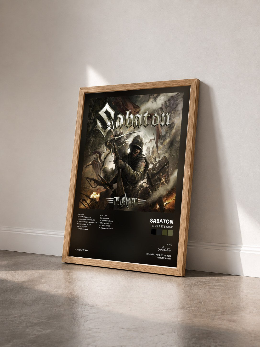 #bois Tableau de l'album The Last Stand de Sabaton vu de trois quarts, cadre en bois brut