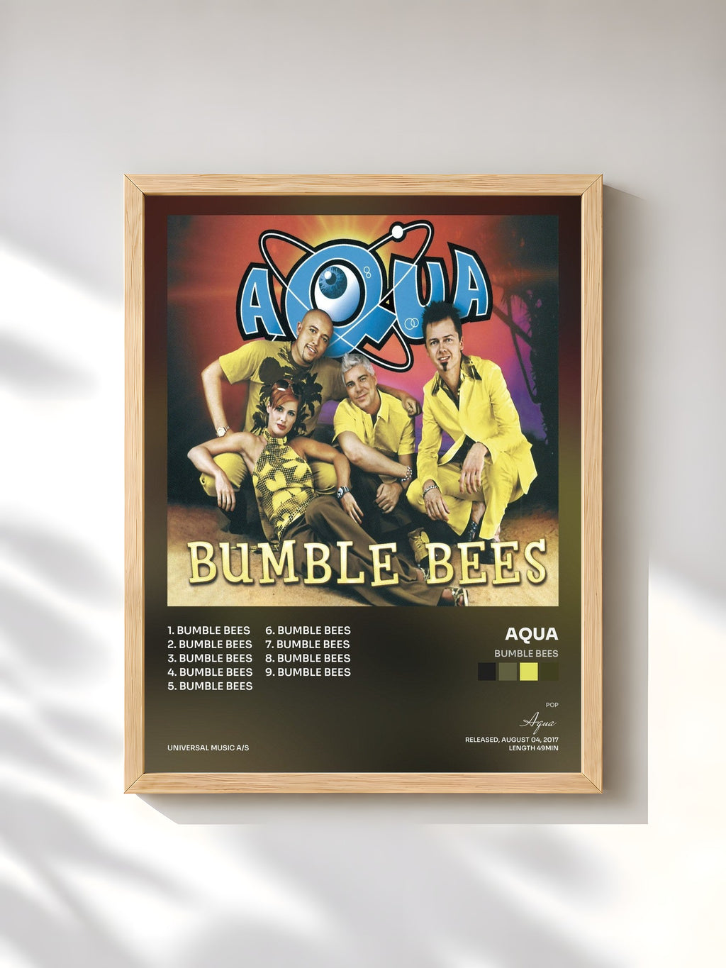 #bois Tableau de l'album Bumble Bees de Aqua, cadre en bois brut, imprimé et encadré en France