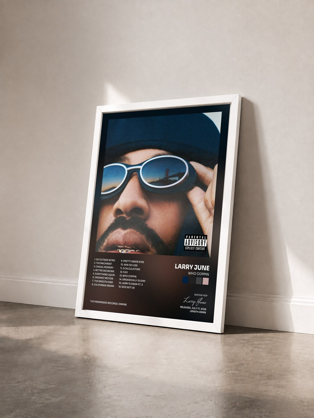 #blanc Tableau de l'album Who Coppin de Larry June vu de trois quarts, cadre blanc