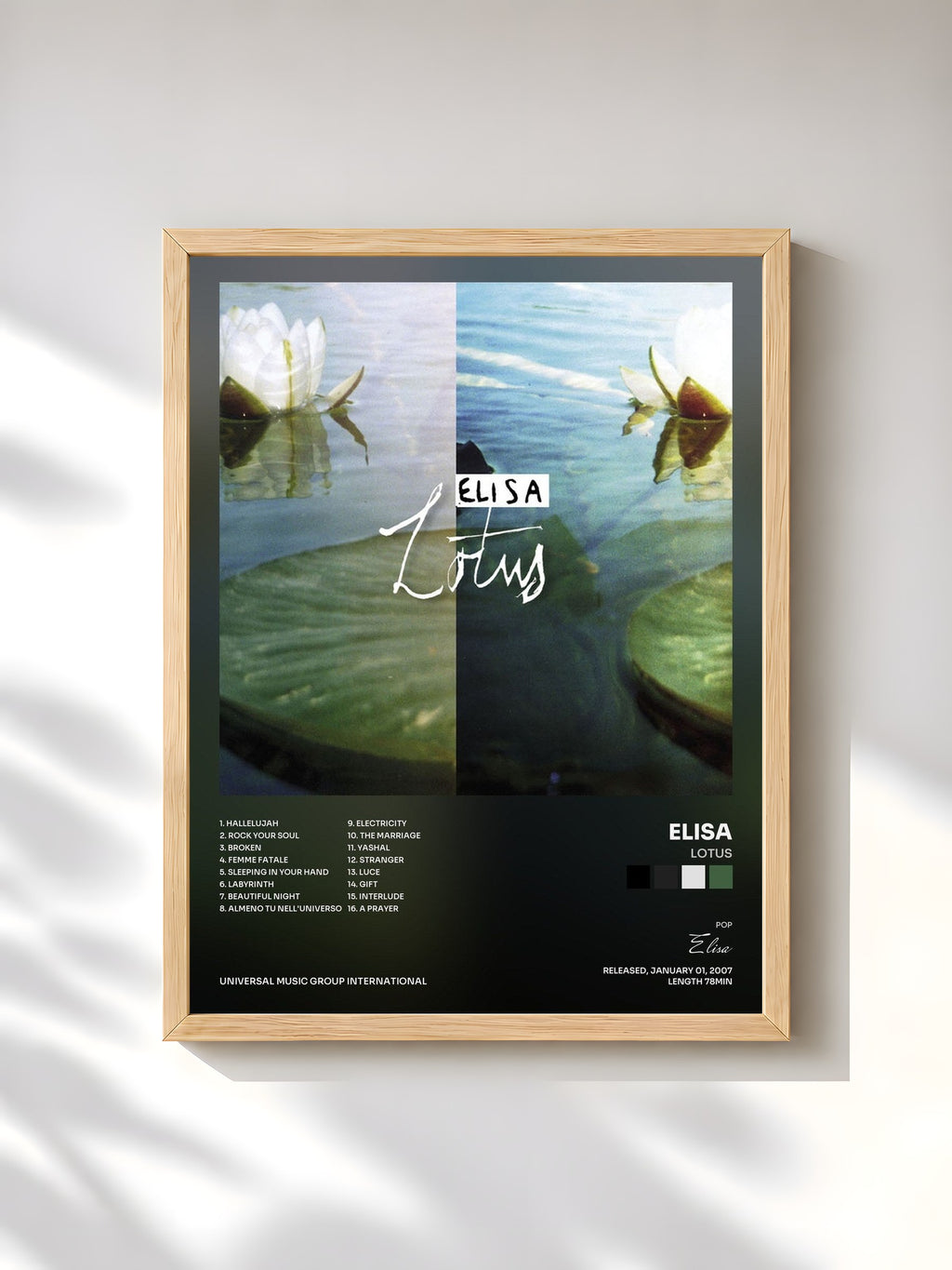 #bois Tableau de l'album Lotus de Elisa, cadre en bois brut, imprimé et encadré en France