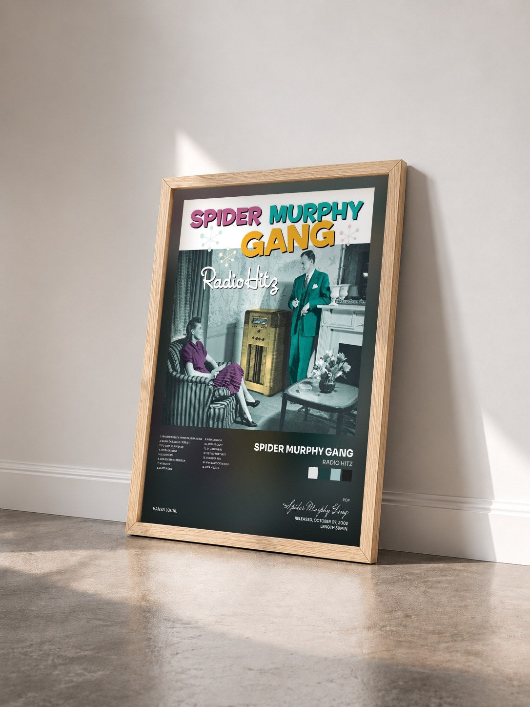 #bois Tableau de l'album Radio Hitz de Spider Murphy Gang vu de trois quarts, cadre en bois brut