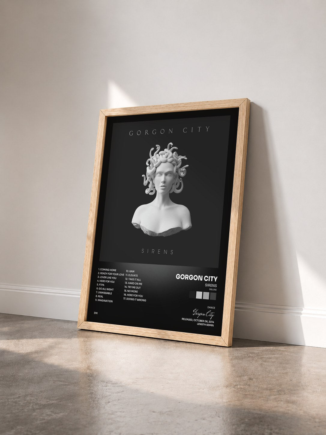 #bois Tableau de l'album Sirens (Deluxe) de Gorgon City vu de trois quarts, cadre en bois brut