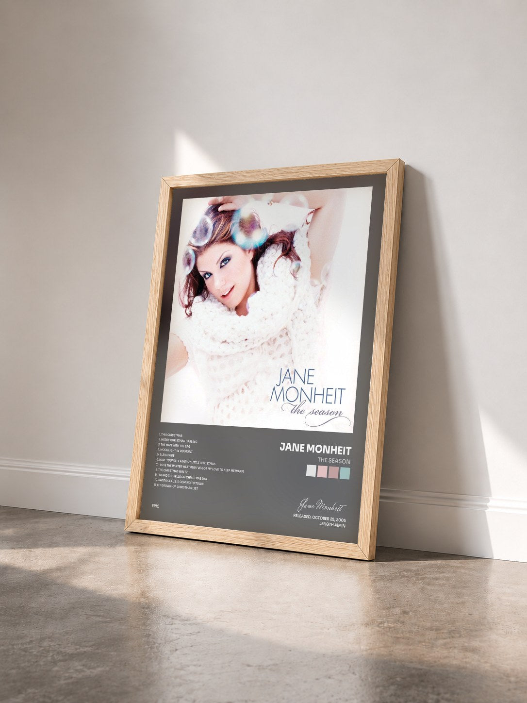 #bois Tableau de l'album The Season de Jane Monheit vu de trois quarts, cadre en bois brut