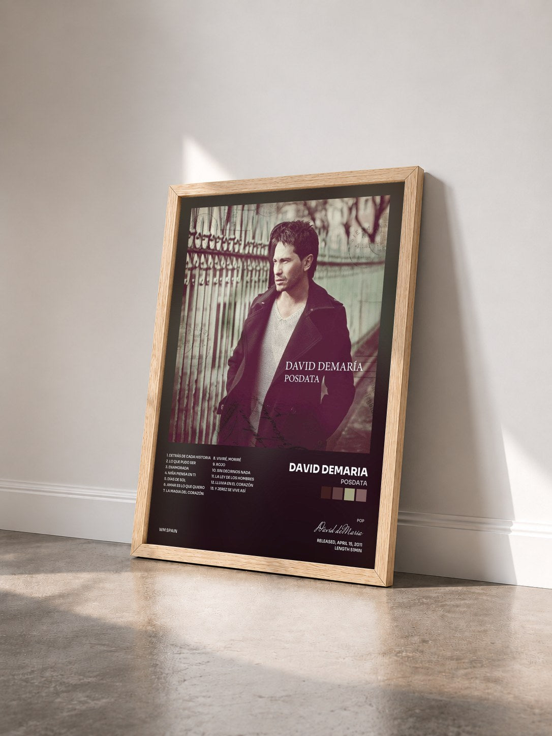 #bois Tableau de l'album Posdata de David deMaria vu de trois quarts, cadre en bois brut
