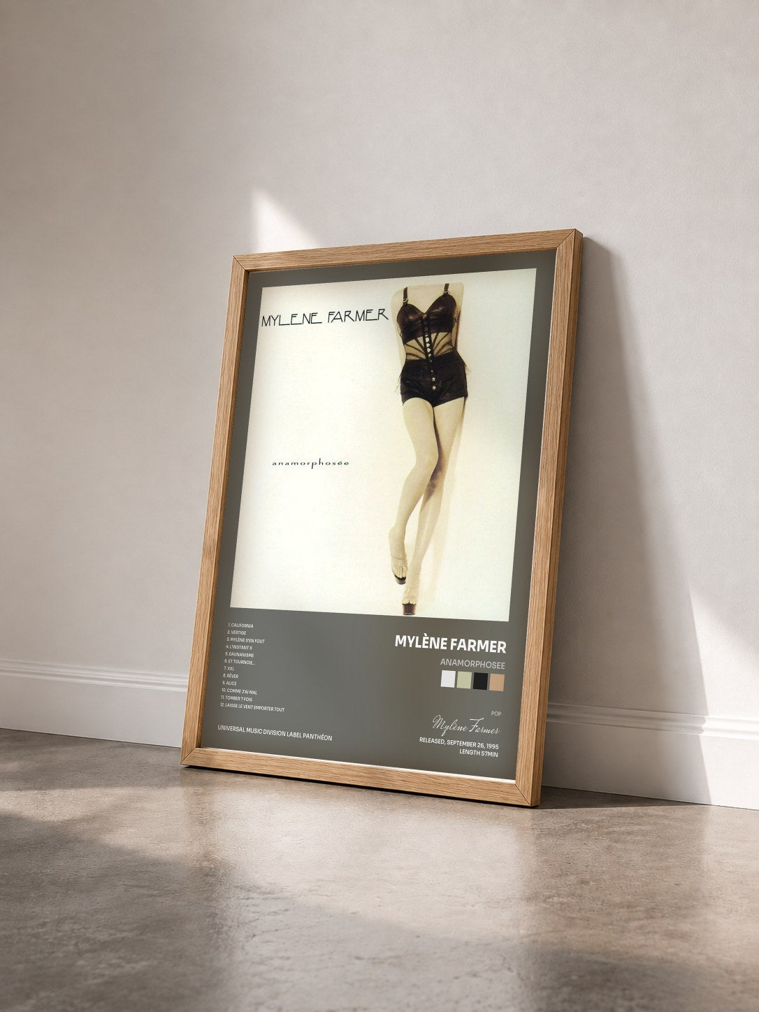 #bois Tableau de l'album Anamorphosee de Mylène Farmer vu de trois quarts, cadre en bois brut