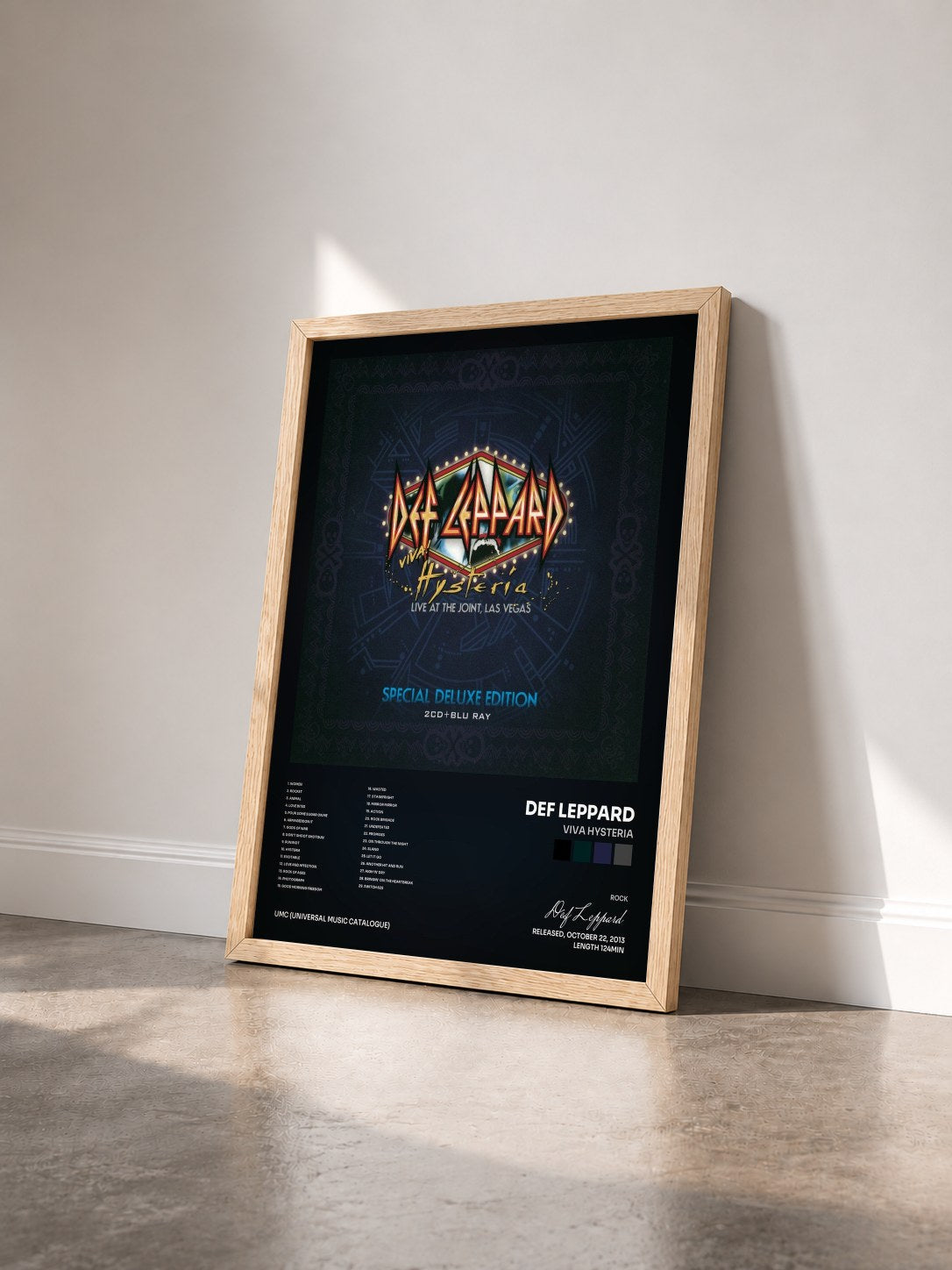 #bois Tableau de l'album Viva Hysteria de Def Leppard vu de trois quarts, cadre en bois brut