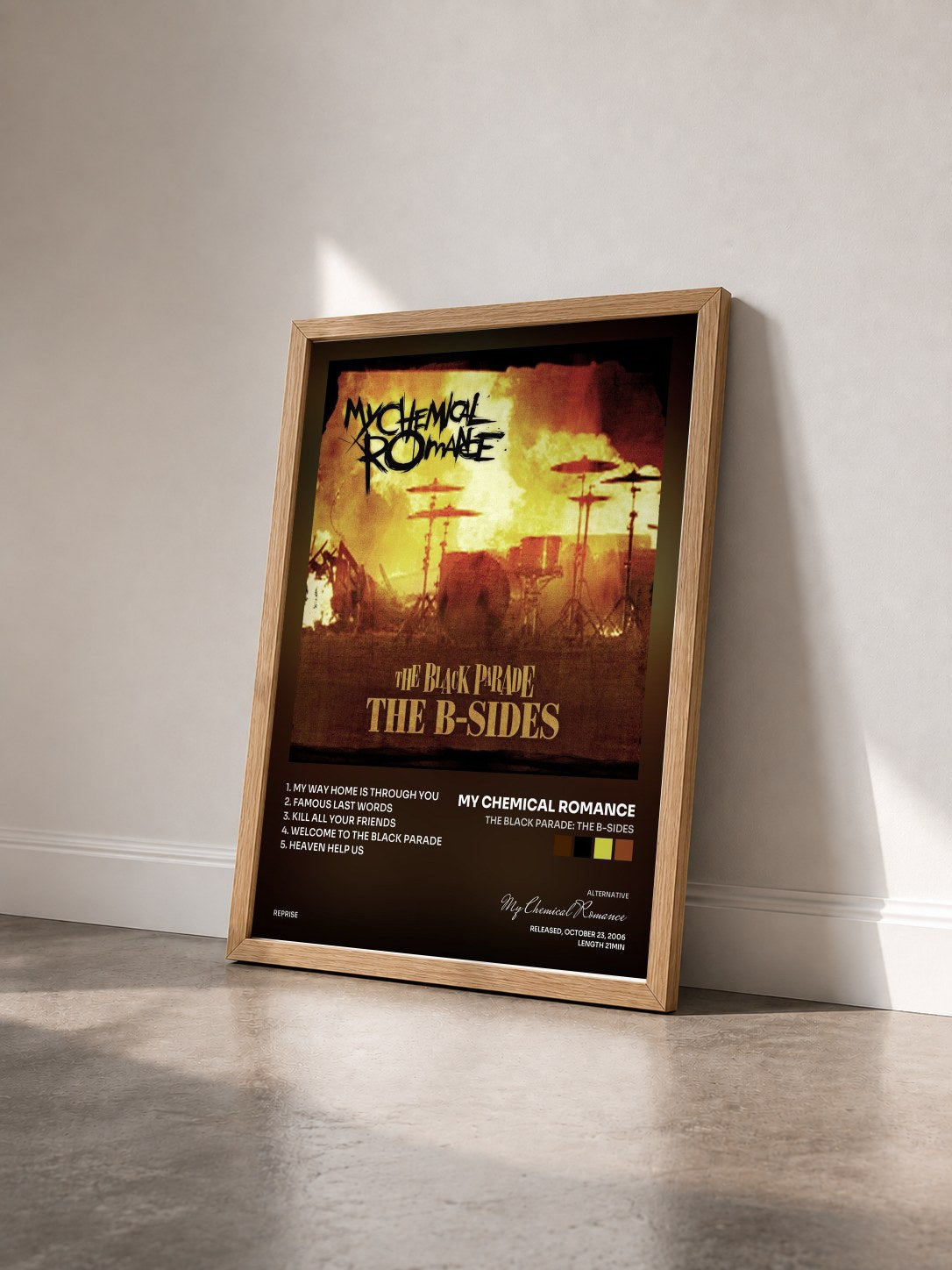 #bois Tableau de l'album The Black Parade: The B-Sides de My Chemical Romance vu de trois quarts, cadre en bois brut