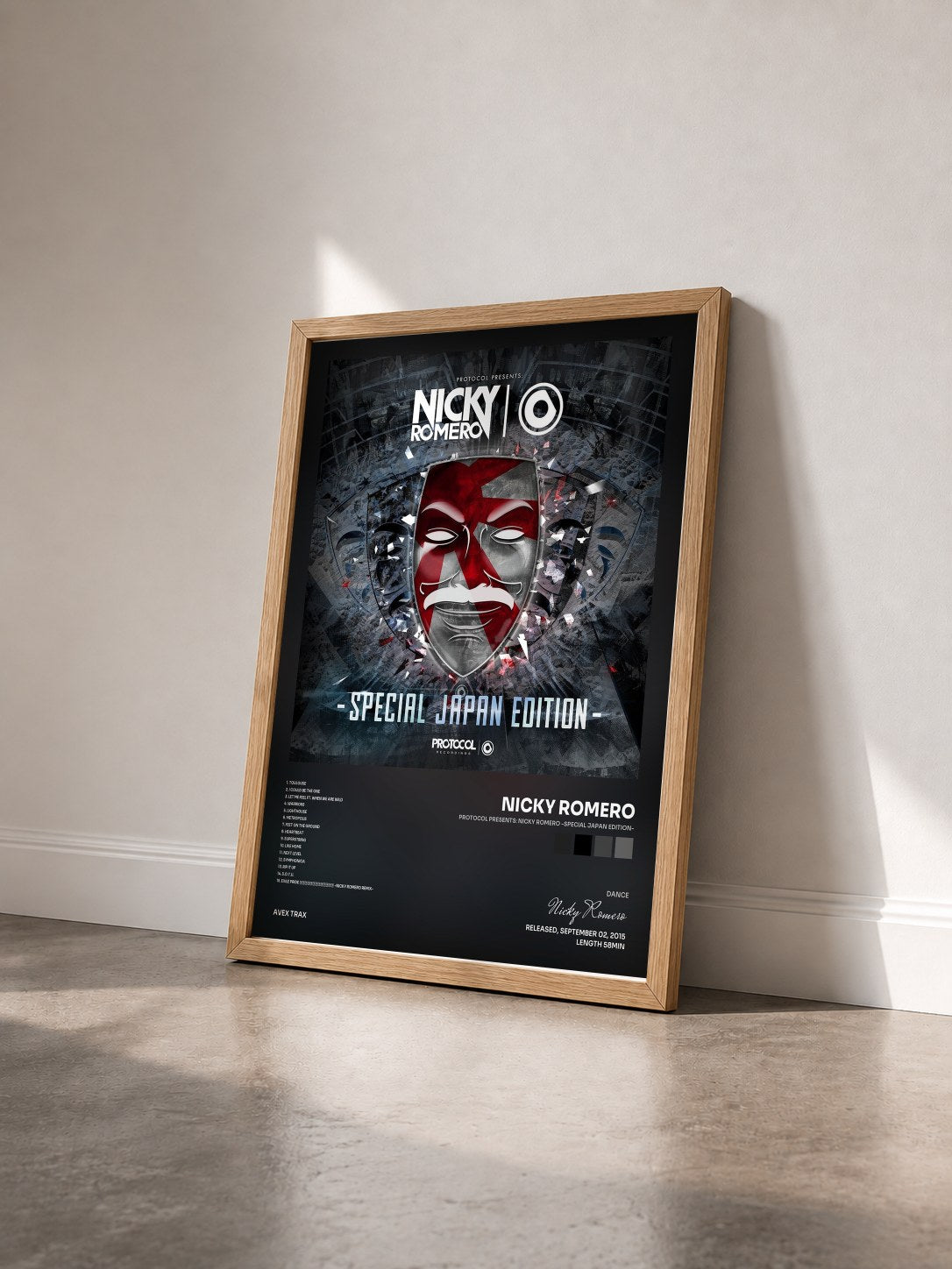 #bois Tableau de l'album PROTOCOL PRESENTS: NICKY ROMERO -SPECIAL JAPAN EDITION- de Nicky Romero vu de trois quarts, cadre en bois brut