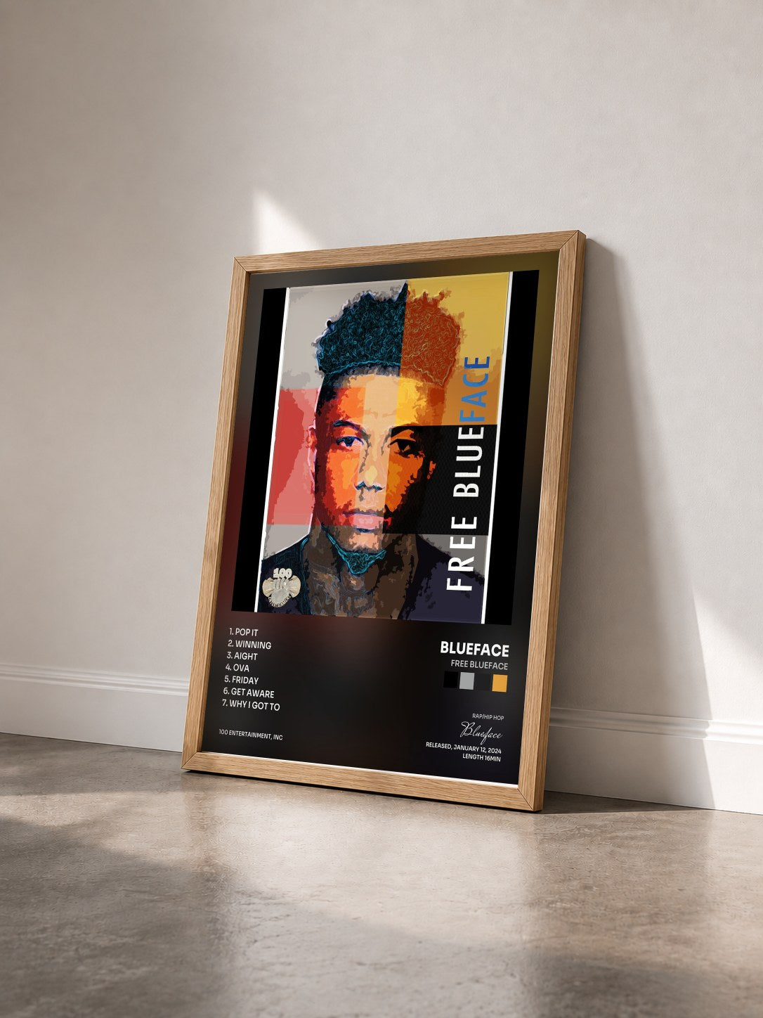 #bois Tableau de l'album Free Blueface de Blueface vu de trois quarts, cadre en bois brut
