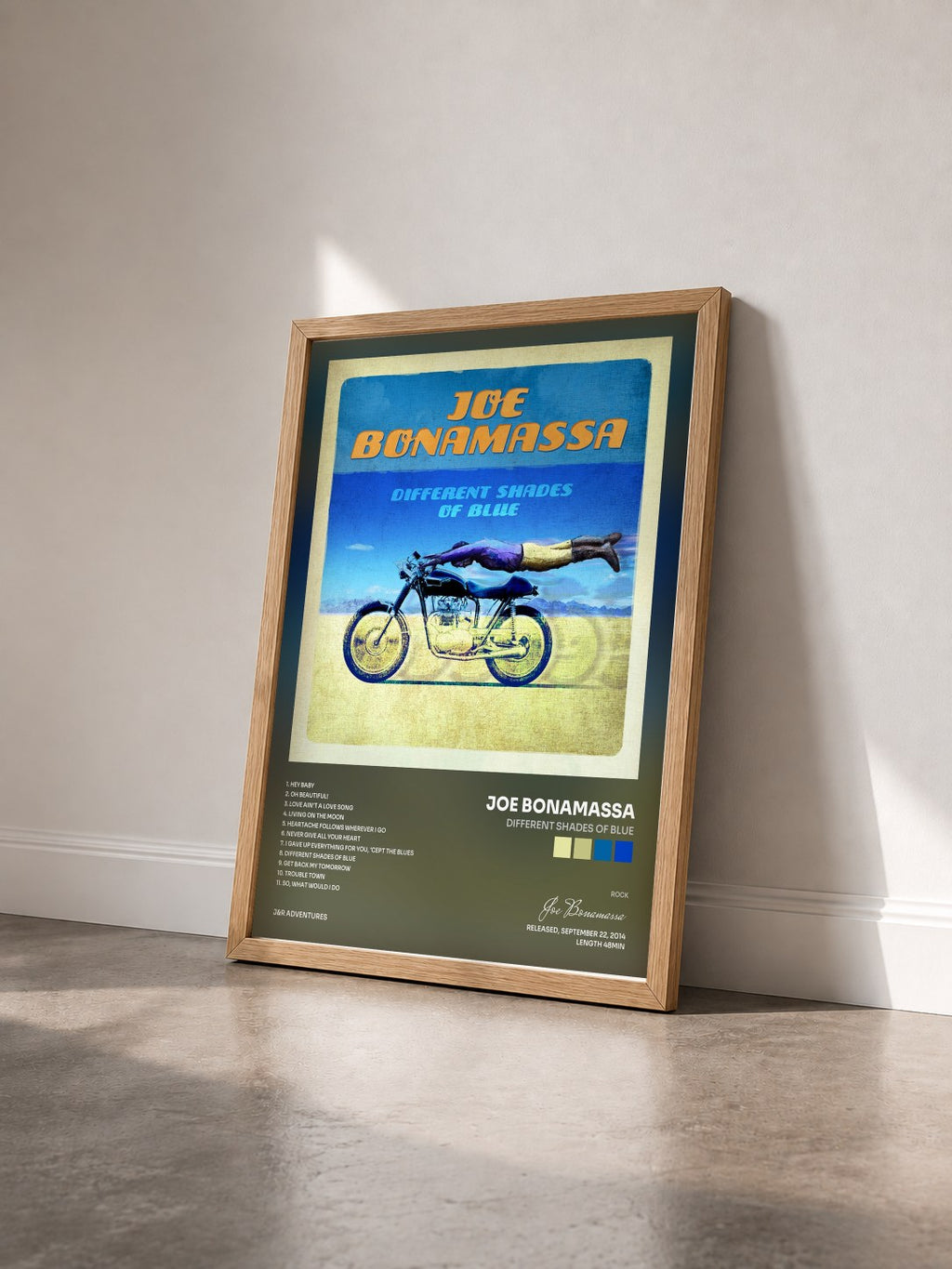 #bois Tableau de l'album Different Shades of Blue de Joe Bonamassa vu de trois quarts, cadre en bois brut