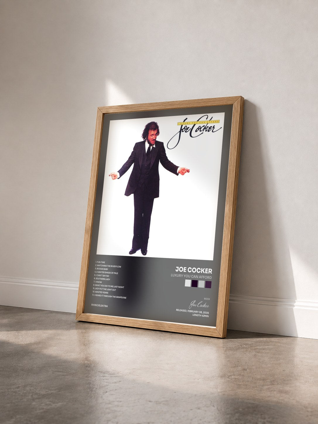 #bois Tableau de l'album Luxury You Can Afford de Joe Cocker vu de trois quarts, cadre en bois brut