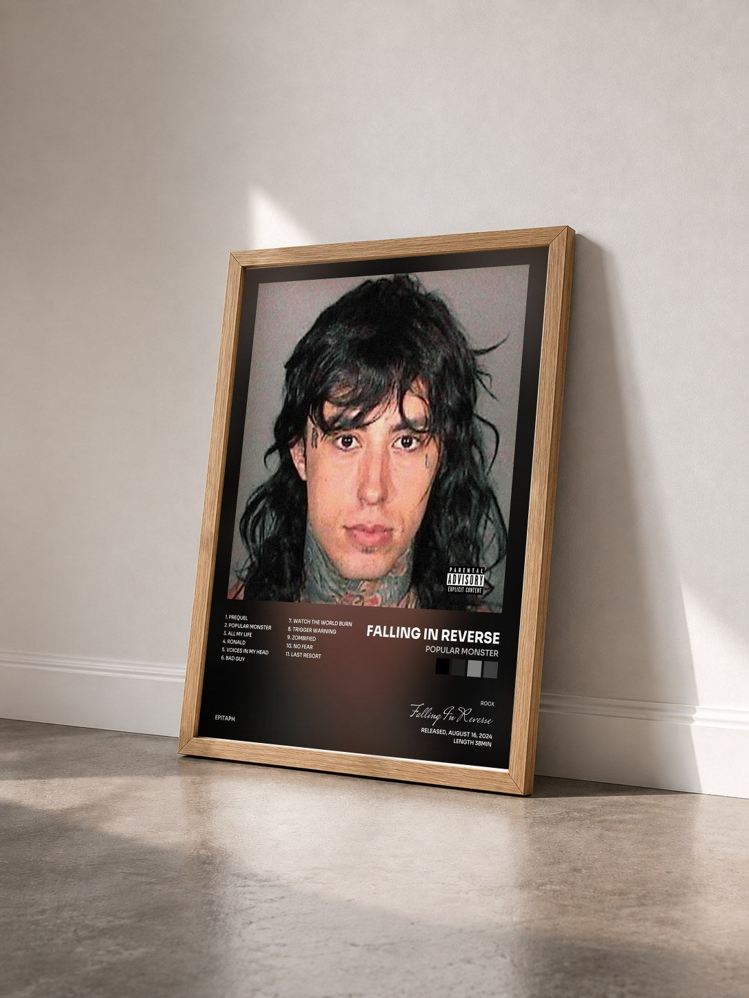 #bois Tableau de l'album Popular Monster de Falling In Reverse vu de trois quarts, cadre en bois brut