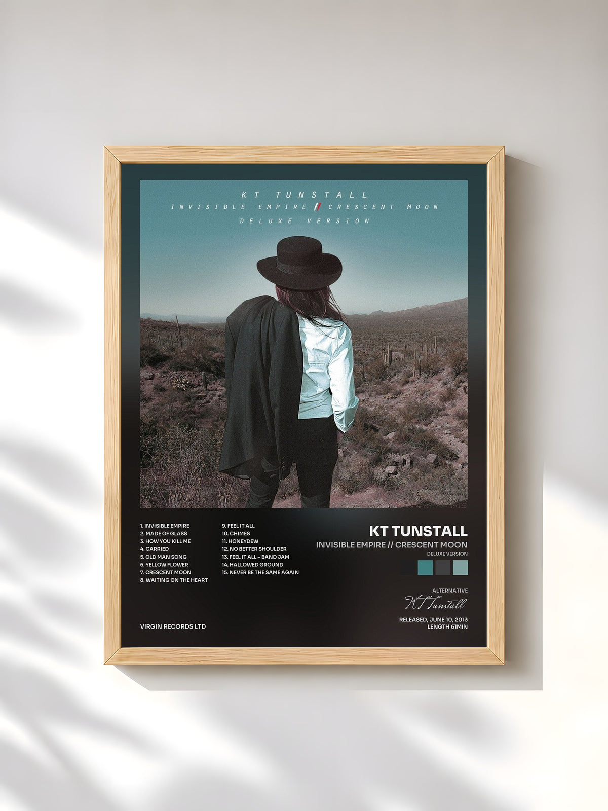 #bois Tableau de l'album Invisible Empire // Crescent Moon (Deluxe Version) de KT Tunstall, cadre en bois brut, imprimé et encadré en France