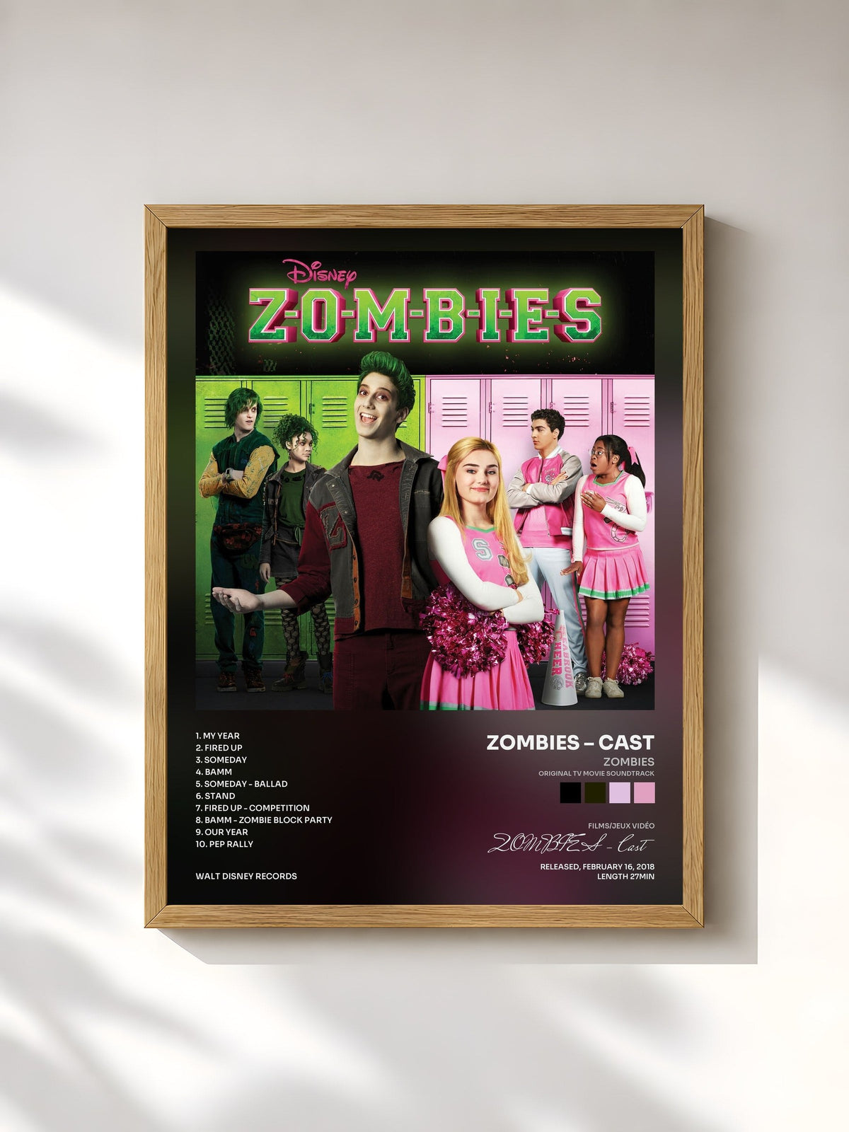 #bois Tableau de l'album ZOMBIES (Original TV Movie Soundtrack) de ZOMBIES – Cast, cadre en bois brut, imprimé et encadré en France