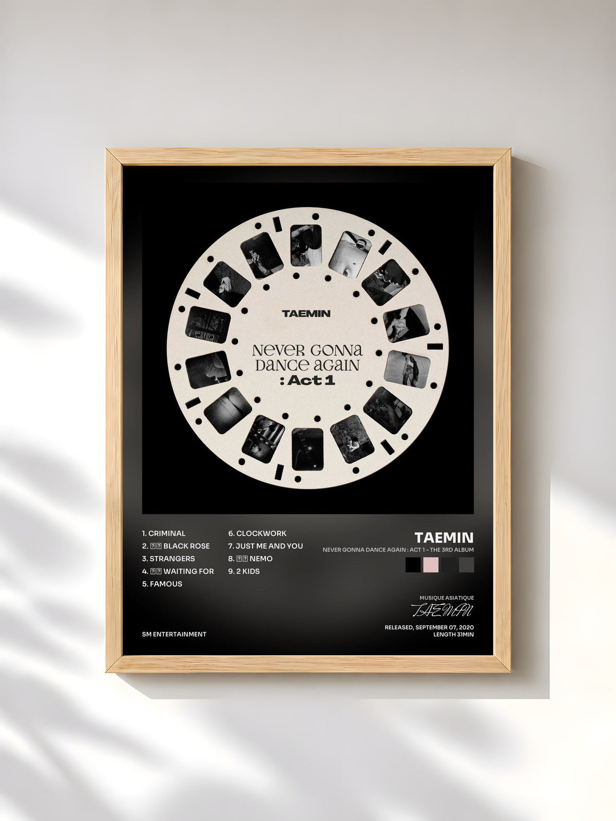 #bois Tableau de l'album Never Gonna Dance Again : Act 1 - The 3rd Album de TAEMIN, cadre en bois brut, imprimé et encadré en France