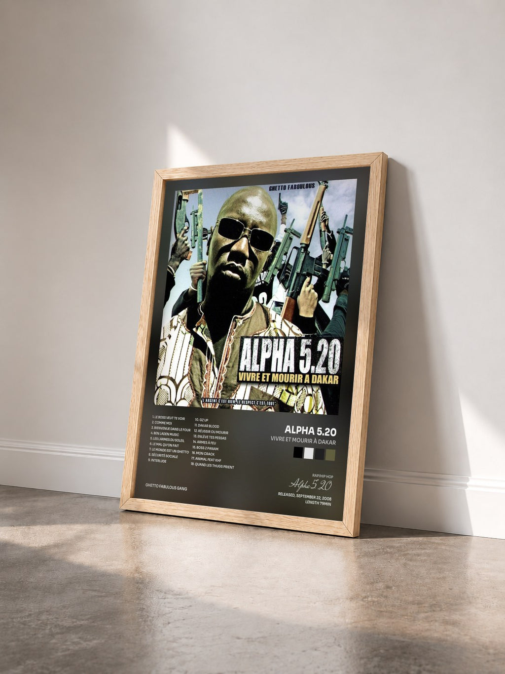 #bois Tableau de l'album Vivre et mourir à Dakar de Alpha 5.20 vu de trois quarts, cadre en bois brut
