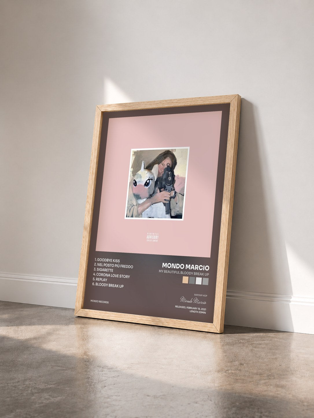 #bois Tableau de l'album My Beautiful Bloody Break Up de Mondo Marcio vu de trois quarts, cadre en bois brut