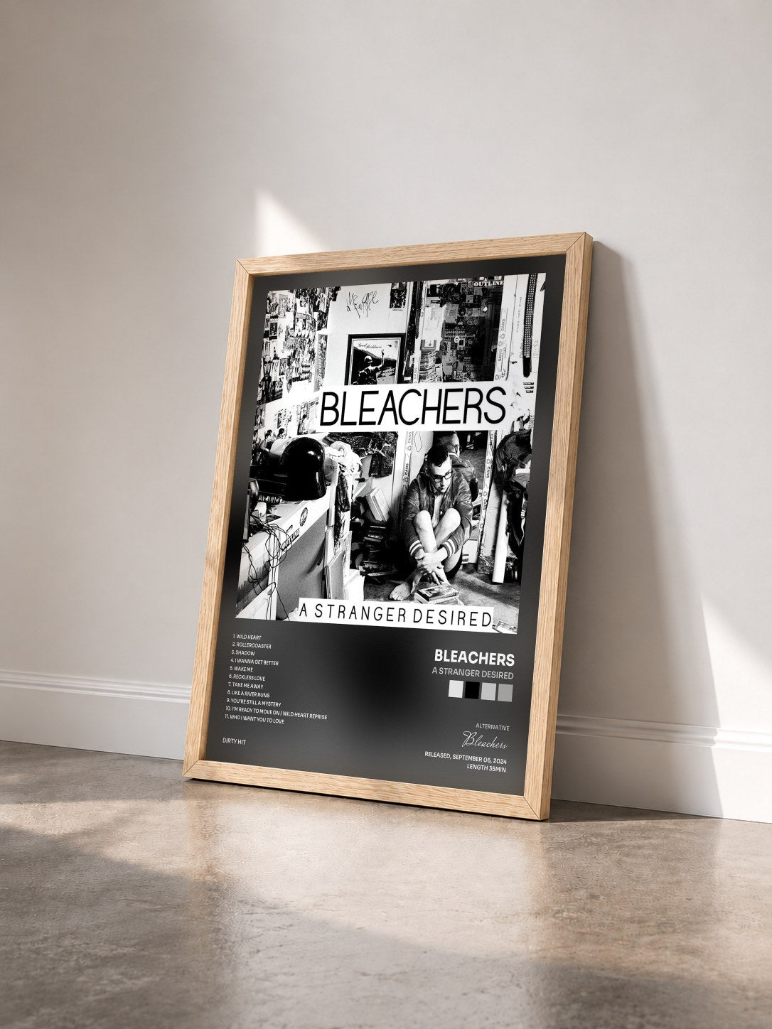 #bois Tableau de l'album A Stranger Desired de Bleachers vu de trois quarts, cadre en bois brut