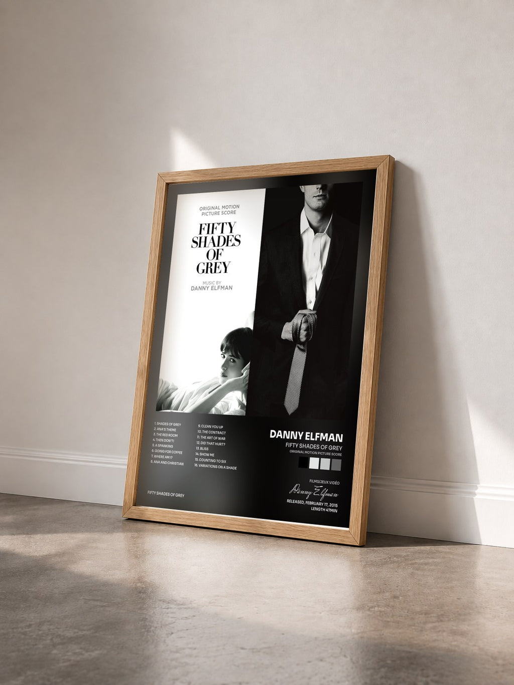#bois Tableau de l'album Fifty Shades Of Grey (Original Motion Picture Score) de Danny Elfman vu de trois quarts, cadre en bois brut