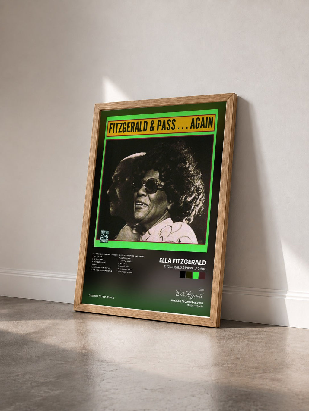 #bois Tableau de l'album Fitzgerald & Pass...Again de Ella Fitzgerald vu de trois quarts, cadre en bois brut