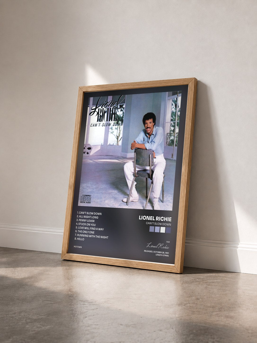 #bois Tableau de l'album Can't Slow Down de Lionel Richie vu de trois quarts, cadre en bois brut