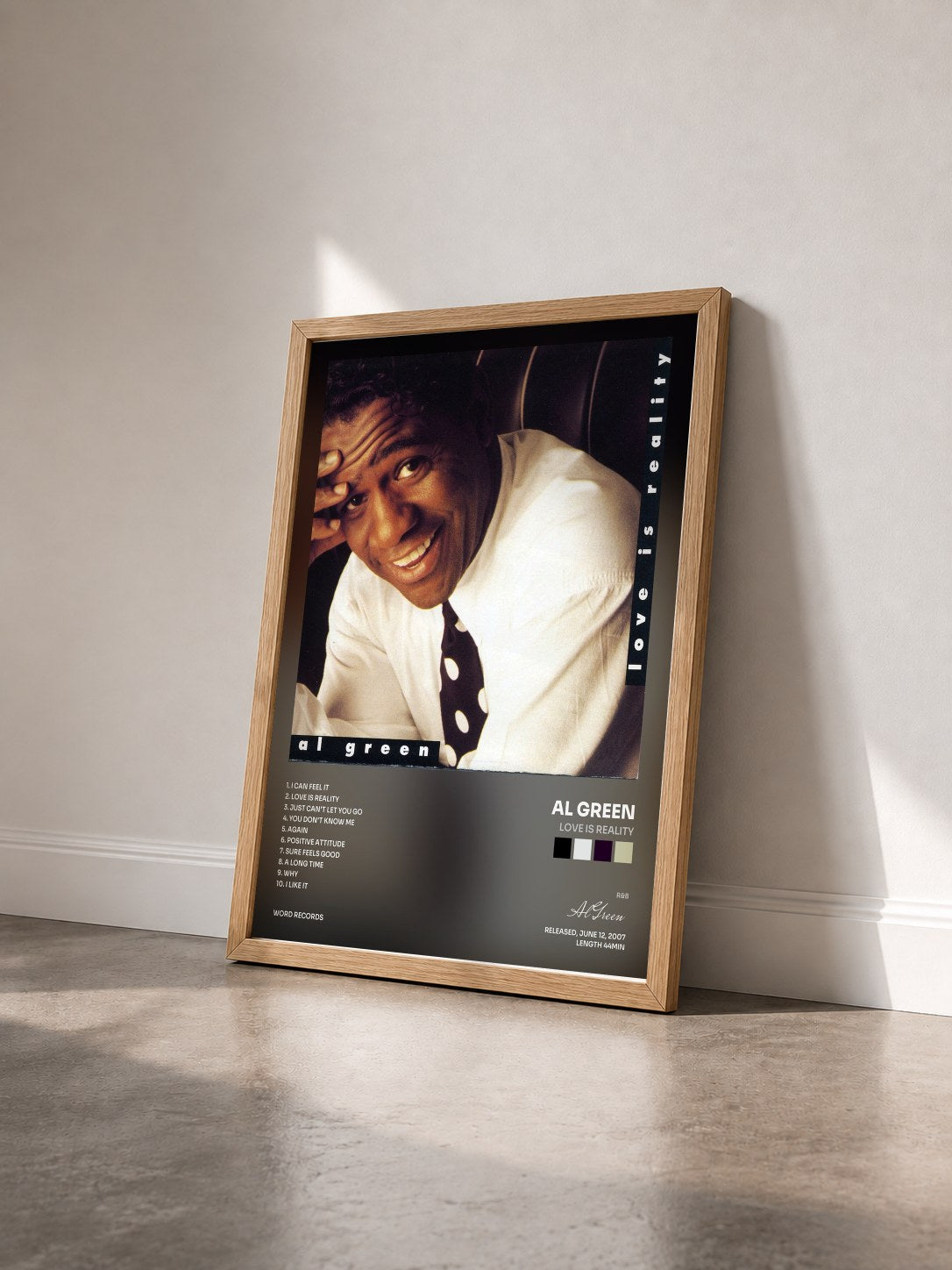 #bois Tableau de l'album Love Is Reality de Al Green vu de trois quarts, cadre en bois brut