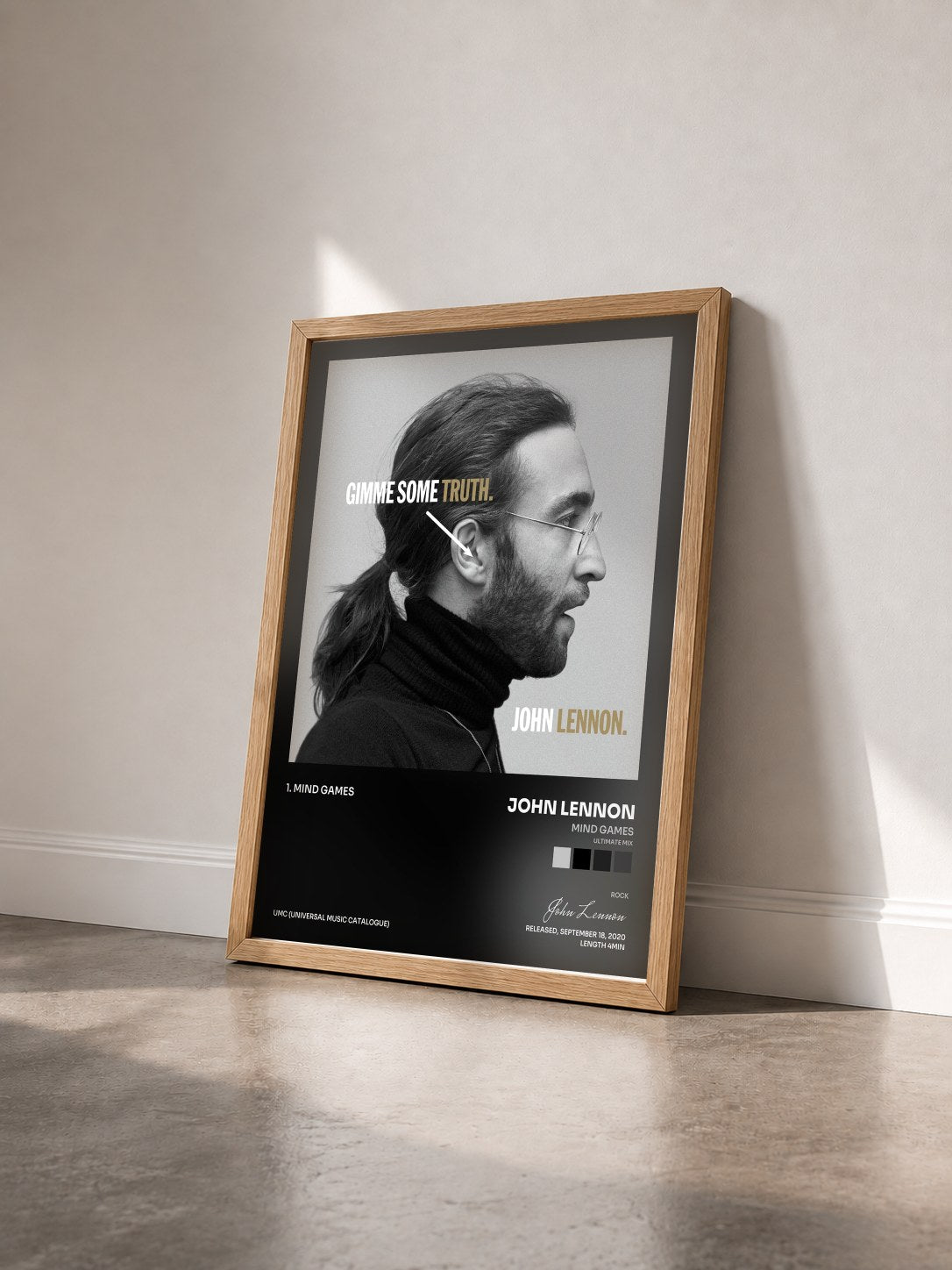 #bois Tableau de l'album Mind Games (Ultimate Mix) de John Lennon vu de trois quarts, cadre en bois brut