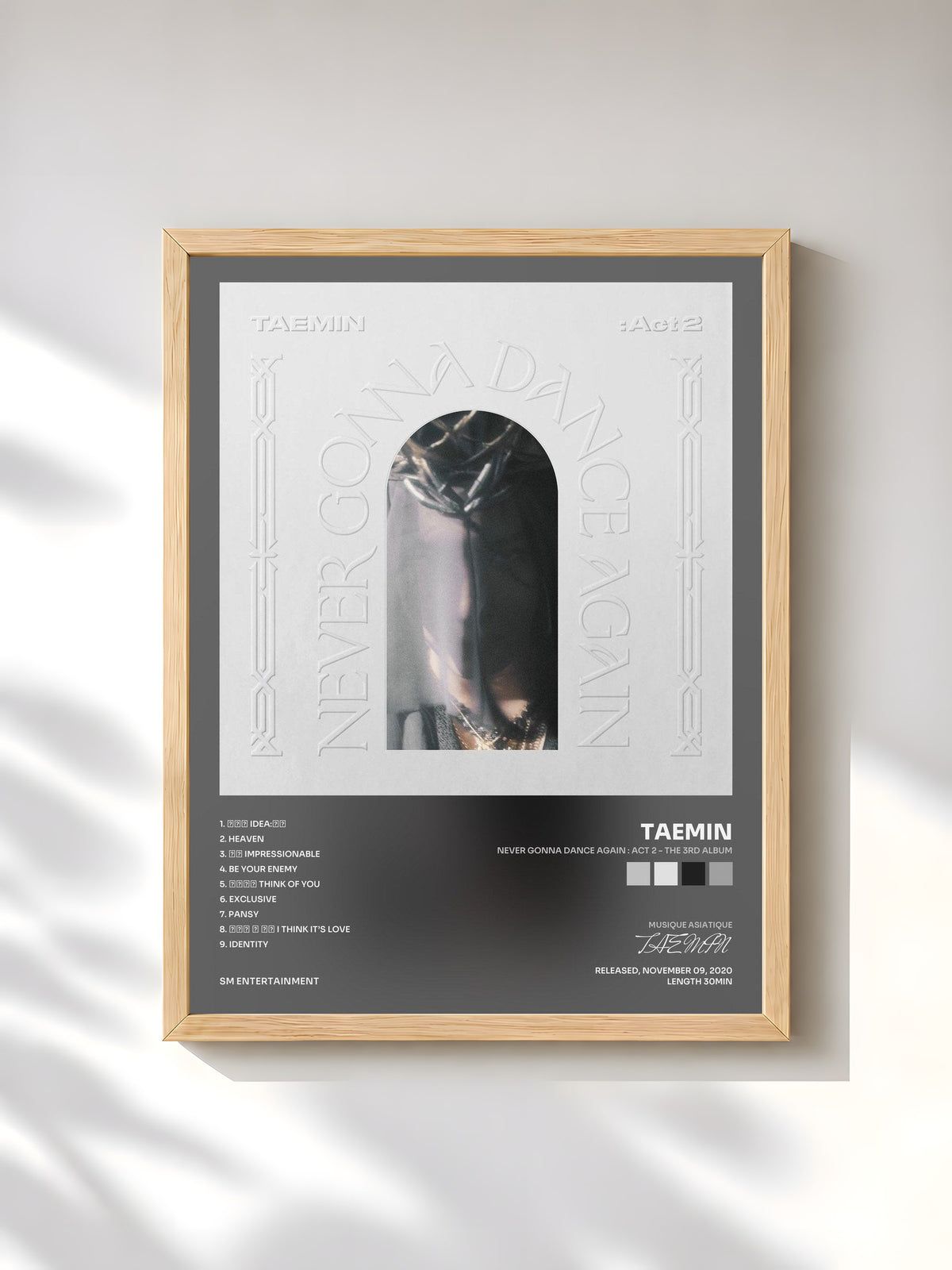 #bois Tableau de l'album Never Gonna Dance Again : Act 2 - The 3rd Album de TAEMIN, cadre en bois brut, imprimé et encadré en France