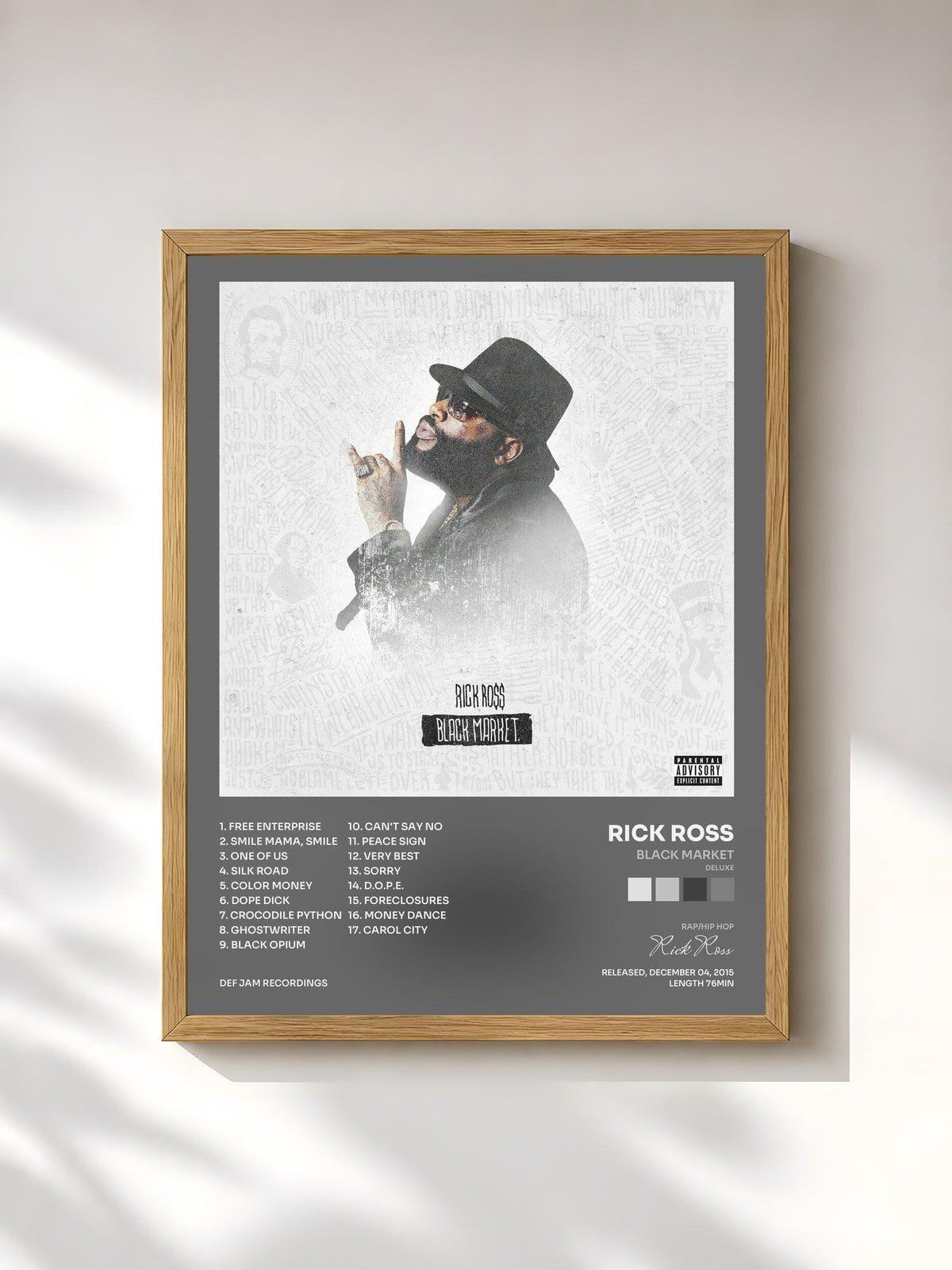 #bois Tableau de l'album Black Market (Deluxe) de Rick Ross, cadre en bois brut, imprimé et encadré en France