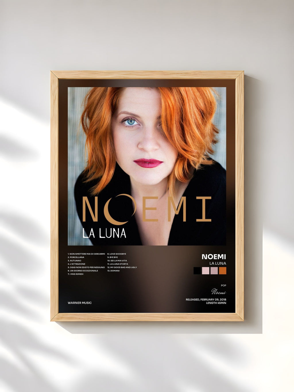 #bois Tableau de l'album La Luna de Noemi, cadre en bois brut, imprimé et encadré en France