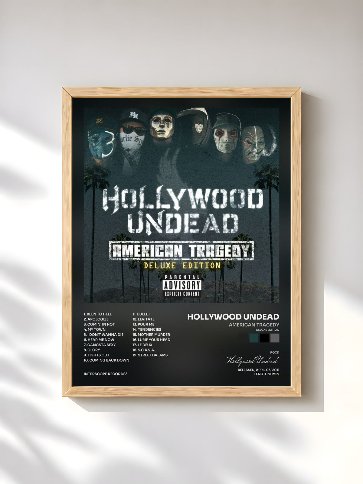 #bois Tableau de l'album American Tragedy (Deluxe Edition) de Hollywood Undead, cadre en bois brut, imprimé et encadré en France