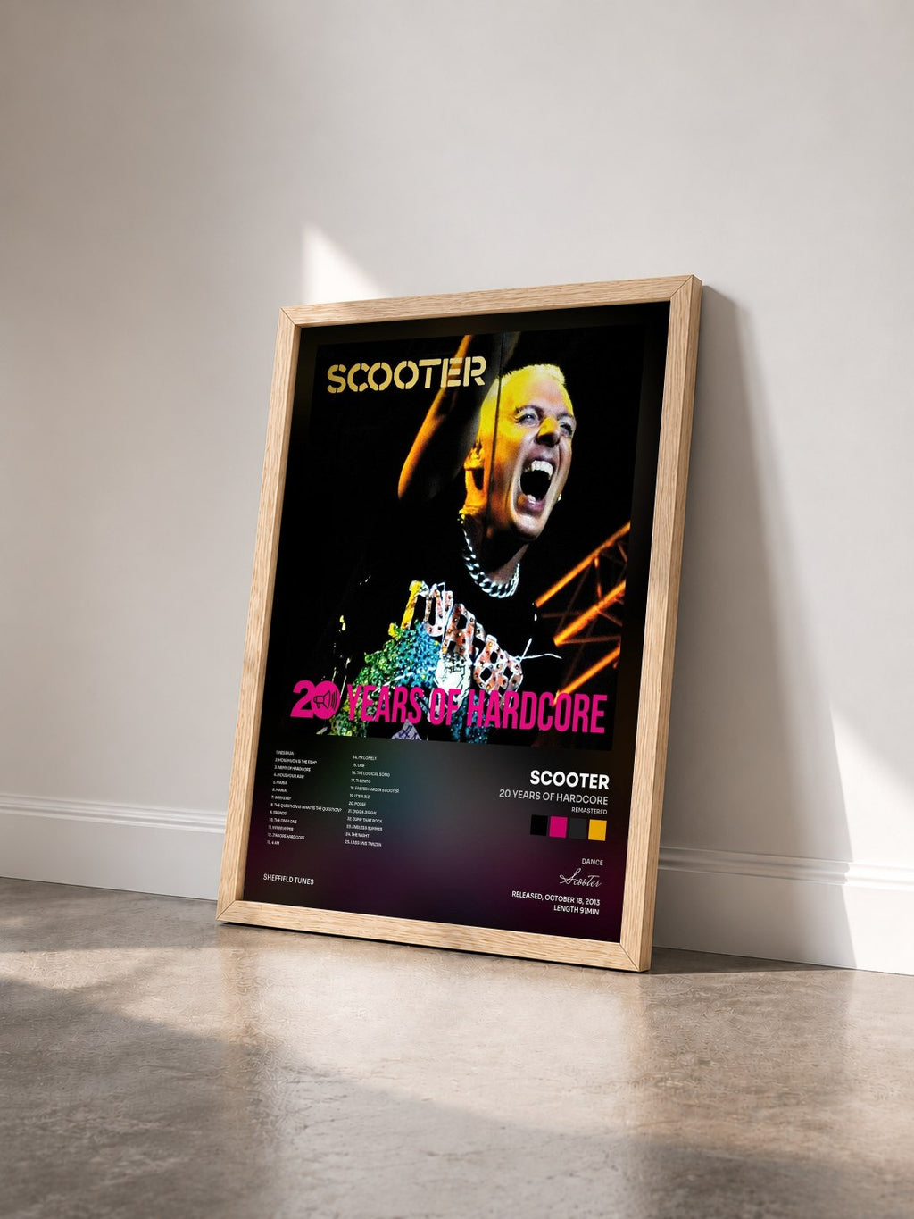 #bois Tableau de l'album 20 Years Of Hardcore (Remastered) de Scooter vu de trois quarts, cadre en bois brut