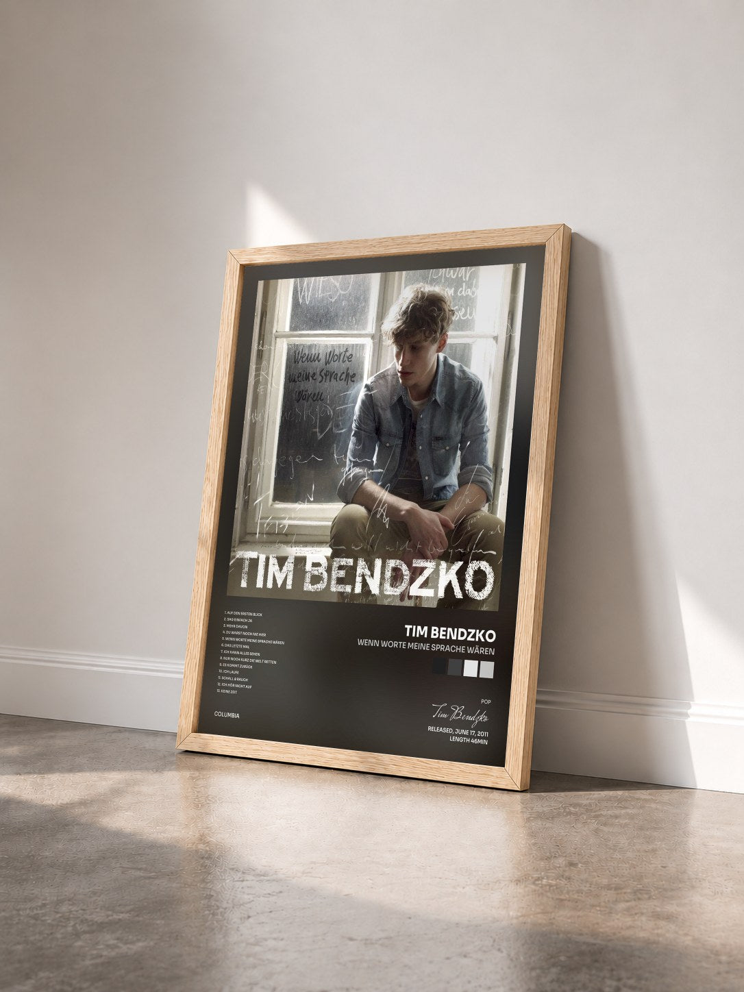 #bois Tableau de l'album Wenn Worte meine Sprache wären de Tim Bendzko vu de trois quarts, cadre en bois brut