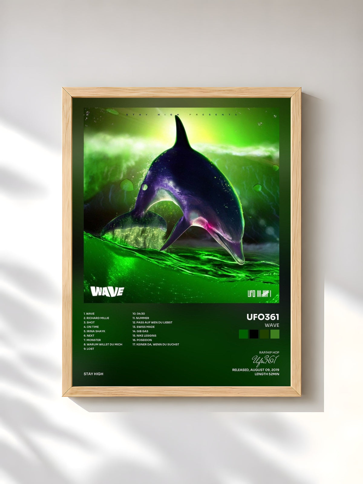#bois Tableau de l'album WAVE de Ufo361, cadre en bois brut, imprimé et encadré en France