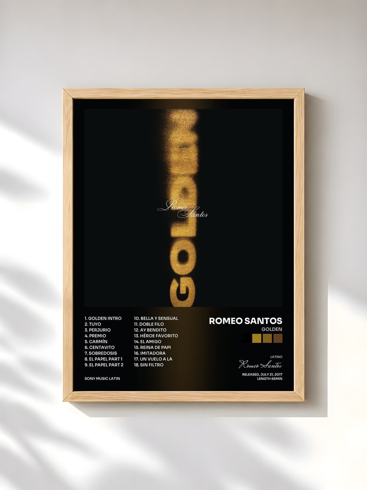 #bois Tableau de l'album Golden de Romeo Santos, cadre en bois brut, imprimé et encadré en France