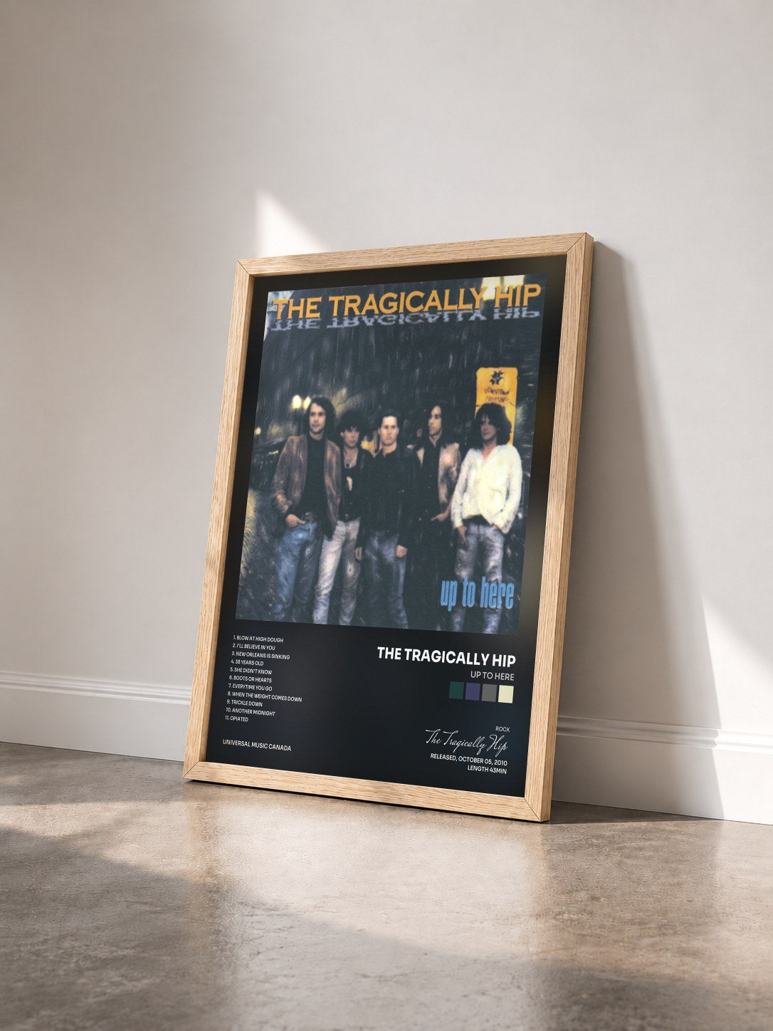 #bois Tableau de l'album Up To Here de The Tragically Hip vu de trois quarts, cadre en bois brut
